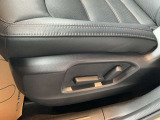 【パワーシート】電動なので、きめ細かい調整ができます!自分自身の運転姿勢に合わせた、適切なドライビングポジションが確保できます♪