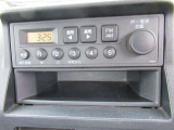 純正AM/FMラジオ。FMトランスミッターを付ければ、スマホのから音楽が聴けます