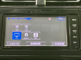 AM・FMやテレビ、Bluetoothなどの選択肢が画面に並び、使いたい音源を確認しながら選べます。音声をオフにする項目もあり、日常の利用シーンに合わせて活用できます。