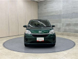お車購入のポイントとなるフロントマスクです!かわいらしい目つきが印象的なデザインのヘッドランプです。