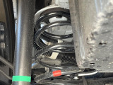 お車を安心してお乗りいただく為には、足回りの定期点検が欠かせません。サービスサポート(有償保証)では無料点検もご提供しており、安心のカーライフをお過ごしいただけるサポート体制が整っています。