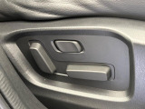 【パワーシート】スイッチ一つで簡単にシートの微調整が可能!電動だから力もいりません!快適なシートポジションにセットして、快適なドライブをお楽しみください。