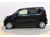 コンパクトで取りまわしが良く運転のしやすい車です。