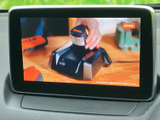 停車時に、映像コンテンツを視聴できるエンターテインメント機能。休憩時間や待ち時間を有効活用できるでしょう。