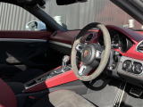 ◆LIBERALAは、輸入車選びの新たなスタイルを提案するインポート・セレクト・ブランドです。オーナー様となる方がクルマから直接感じる感性を第一にした、最良の一台との出会いをコーディネートいたします。