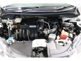 Hondaの技術が詰まったエンジンルーム☆☆☆エンジンルーム室内ともにルームクリーニング済みで清潔です◎快適なドライブをお楽しみください♪♪