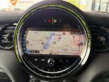 純正ナビ!ご納車時には最新の地図データに更新いたします!