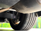 お車を安心してお乗りいただく為には、足回りの定期点検が欠かせません。サービスサポート(有償保証)では無料点検もご提供しており、安心のカーライフをお過ごしいただけるサポート体制が整っています。