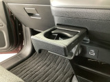 豊富に在庫を取り揃えています!軽自動車からミニバン、セダン、SUV、話題のハイブリッド車など続々入荷しております♪