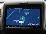 純正9インチプレミアムインターナビ(VXM-247VFNi)&バックカメラが装備されているので、普段の使い勝手もロングドライブも快適です。