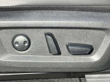 パワーシートを装備しております。