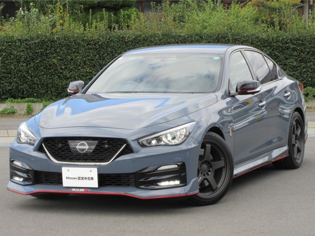 スカイライン 3.0 NISMO RECAROシート+カーボン製フィニッシャー