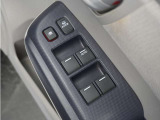 ◆パワーウィンドウスイッチ◆運転席から全席の窓の開閉操作を行うことが出来いつでも換気ができます!