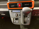 納車前にはプロのメカニックが、各部の点検を行います。ディーラーにしか出来ない品質、そしてサービスできっと満足していただけると思います!
