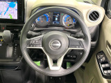 【ステアリングスイッチ】運転中、前方から目線をそらすことなく、オーディオ等の操作が可能な便利機能!安心&快適なドライブを演出してくれます♪