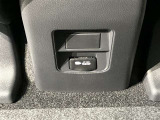 非常時やキャンプなどに役立つAC100Vコンセント付きです。