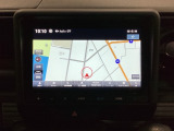 ナビゲーションはフルセグTV、インターナビ対応のGathers純正メモリーナビを搭載しています。Bluetoothオーディオ機能がありますので、スマートフォンなどの音楽も再生できます。