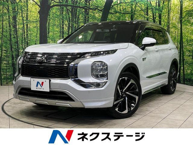 アウトランダー PHEV 2.4 P 4WD
