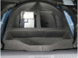【パンク修理キット】車の軽量化や無駄を無くす為、応急タイヤパンクキットが搭載されています。