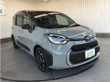 ボディーカラーは人気の2トーンカラー「ダークグレー&times;アーバンカーキ」!カラーコードは「2WU」