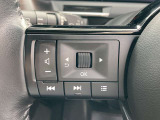 手元でナビの音量調整等が出来るのでナビの操作によるわき見運転を防止することが出来ます。