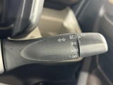 【オートライト(AUTO)】外の明るさをシステムが感知して、自動でヘッドライトが点灯します!ヘッドライトをつけ忘れを防ぐ便利機能です。