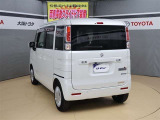 両側電動スライドドア装備で乗り降りが楽々です