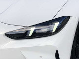 LEDのパワフルな白色光は太陽光の特性に近く、優れた視認性を発揮します。
