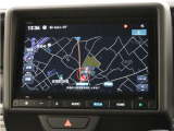 純正8インチベーシックインターナビ(VXM-245ZFEi)&バックカメラが装備されているので、普段の使い勝手もロングドライブも快適です。