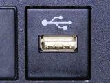 USB端子を装備しております
