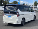 セレナ 1.2 e-POWER ハイウェイスターV 