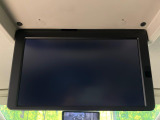 【フリップダウンモニター】大画面モニターで後席でもエンタメをお楽しみいただけます。小さなお子様にも大人気の装備です♪