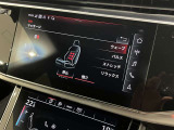 【エクステンディットレザーパッケージ メーカーOP価格￥820,000- 】バルコナレザーを用いた質感の高いスポーツシートに変更されております!シートベンチレーション、マッサージ機能も装備!!