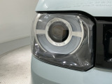 LEDヘッドライトは、点灯の瞬間から最大光量を発揮し、突然暗くなるトンネルなどでの安定感を高めます。