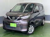 当店のお車をご覧いただきましてありがとうございます。ココセレクト上越4WD専門店です。当店では厳選した4WD車に特化した展示車を揃えています。全車種、全メーカーお任せください!