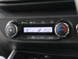 オートエアコンを装備しております!自動で調整してくれますので、車内も快適です☆