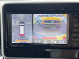 全方位カメラ装備♪車を真上から見下ろしたような状態で確認でき、駐車時に役立ちます☆