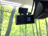 【ドライブレコーダー】ドライブレコーダー装備!走行中はもちろん、あおり運転や事故に遭遇した際、映像で記録し、万一のリスクに備えます。※記録用SDカードはお客様ご自身でご準備いただく必要があります。