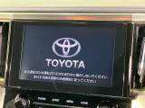 【大画面ナビ】人気の大型9インチナビを装備。存在感のある大画面はインパクト大!ナビ利用時のマップ表示は見やすく、テレビやDVDは臨場感がアップ!いつものドライブがグッと楽しくなります♪