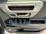 運転席側ウインドウスイッチ