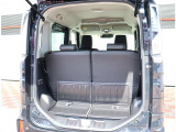 【車屋】として、長く車業界に従事した経験豊富なスタッフが多数在籍しております。