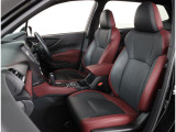 ブラックとボルドーカラーのナッパレザーシート!ホールド性も良く運転に集中できるシートです!!また、電動パワーシートですので着座位置も正確に合わせることが出来ます!!