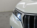 消費電力が少なく長寿命のLEDヘッドランプを装備しております。