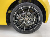 車のイメージを大きく左右するホイール部分はコダワリを持ちたいですね。