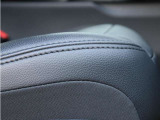 【運転席】シートを含めたインテリアは、全体的にきれいな状態が保たれています。日々触れる部分だからこそ、コンディションを重視される方にもおすすめです。