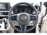 握りやすく、回しやすいステアリングは長時間の運転でも疲れを感じさせません!