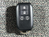 【キーレス】ボタンひとつでドアの開閉が可能で便利です!