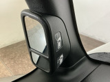 停車時や発進時、対向車とのすれ違いや路肩に寄せる時など、車両左側前方を確認するときに役立ちます♪