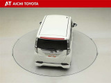 後方視界は、大きなバックドアガラスを採用し、十分確保されています。この車には、バックカメラとスマートアシストのリヤセンサーが付いています。ご安心ください。