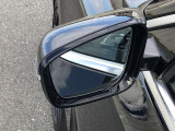 車両の詳細、ご質問につきましては、営業スタッフまでお気軽にご連絡下さいませ。遠方のお客様には実車の詳細動画送信も承ります。お問合せをお待ち致しております。